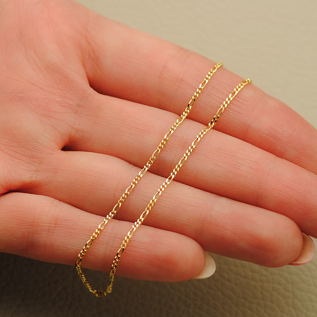 18K CADENA ORO AMARILLO MACIZA CARTIER 3X1. LARGO 40CM ANCHO 1 MM