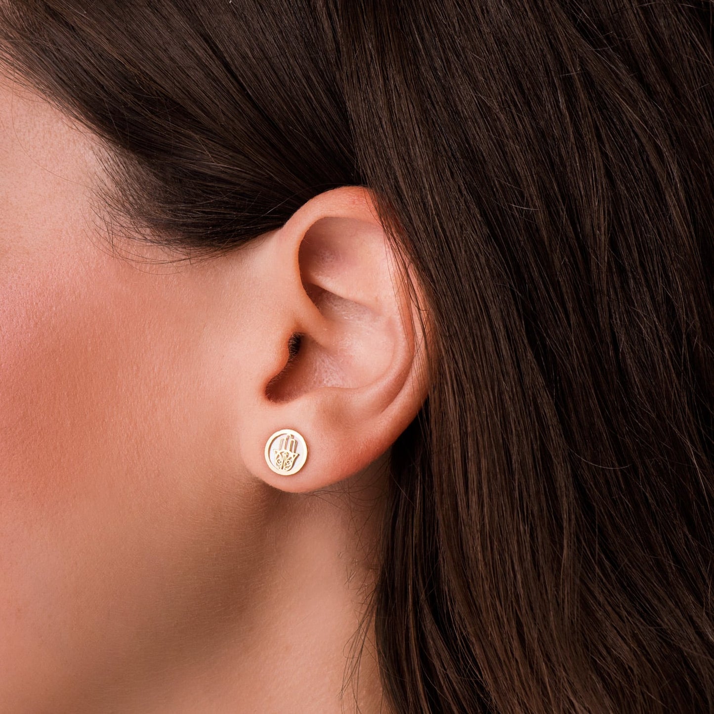 18K PENDIENTES ORO AMARILLO MANO DE FATIMA CON NACAR. MEDIDA: 8 MM. CIERRE PRESION