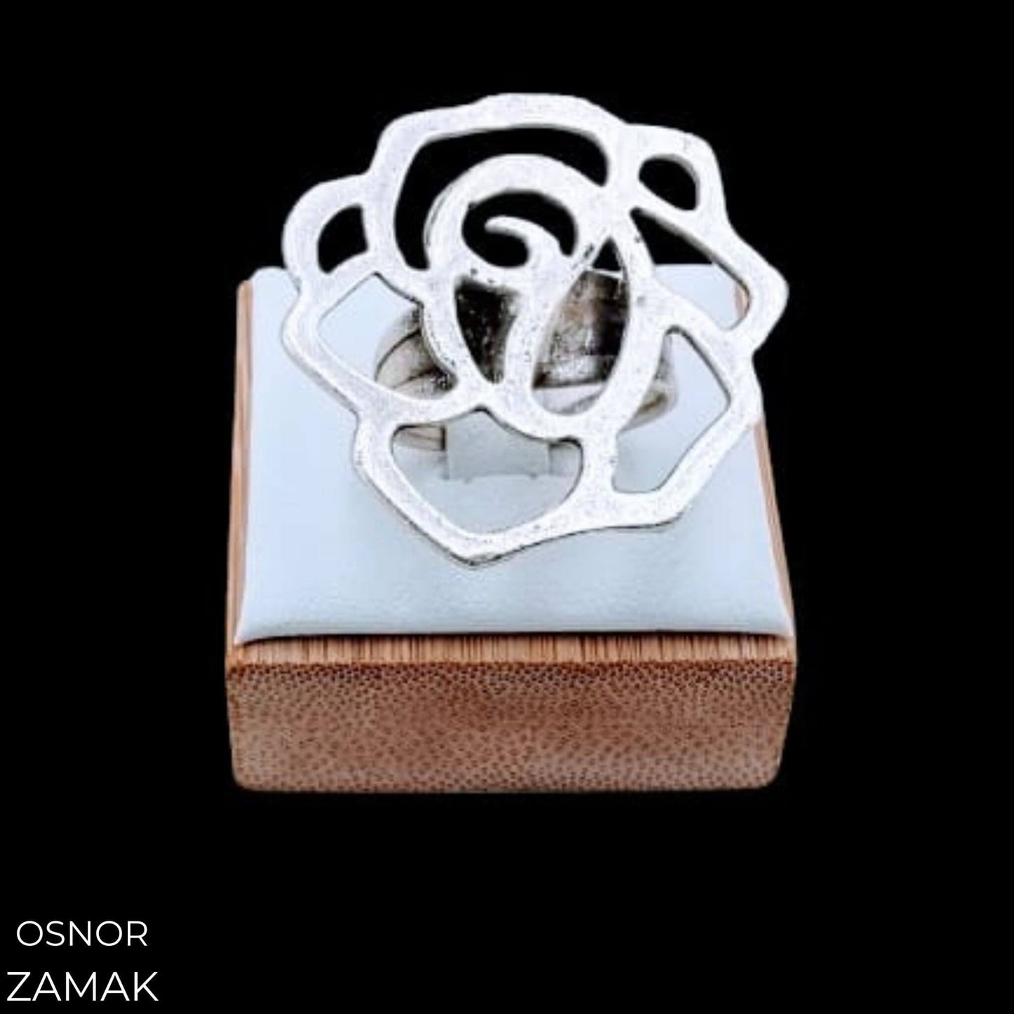 ANILLO ZAMAK FLOR