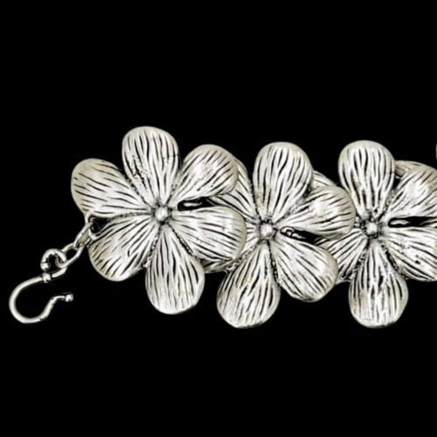 Pulsera de Zamak Flor