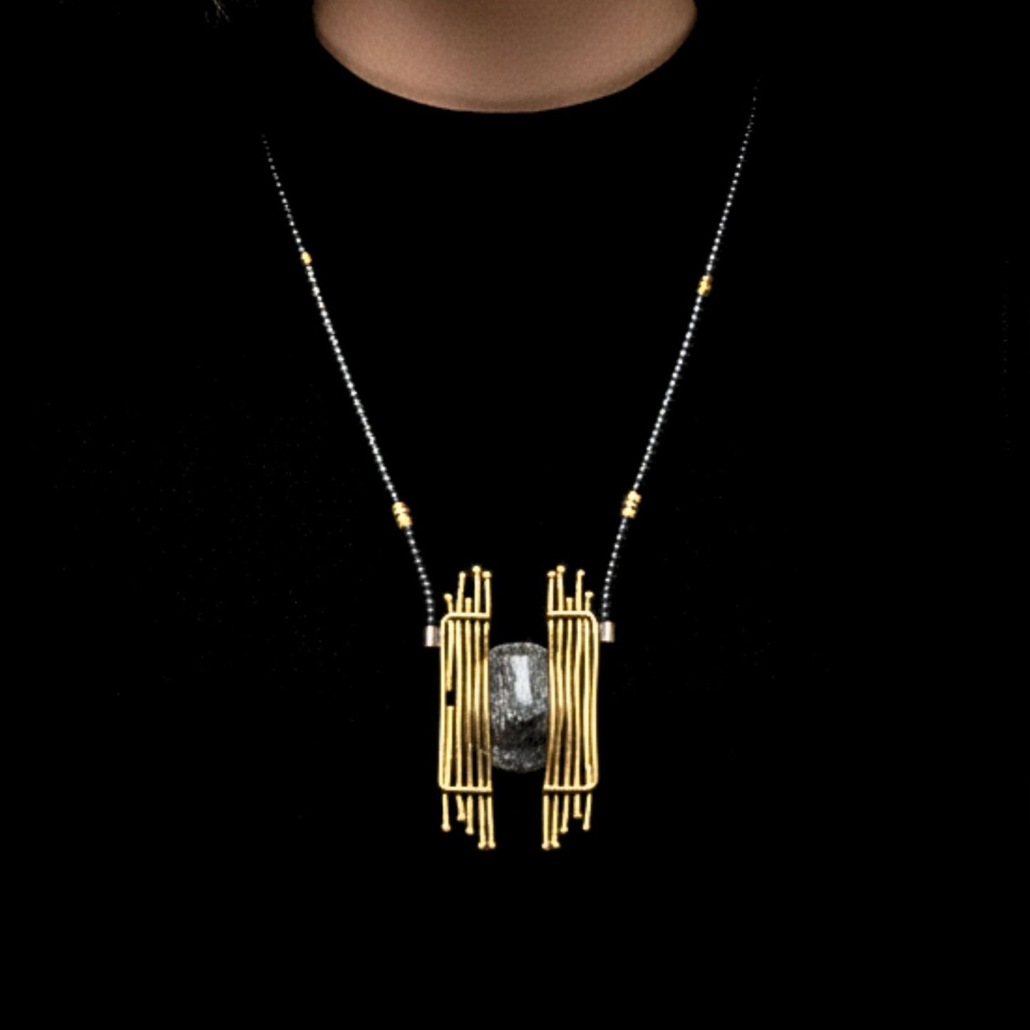 Collar Escultórico Bronce & Hematita | Unisex | Joyería Osnor