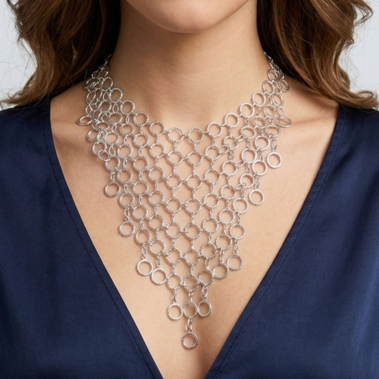 Collar Malla de Argollas Plateado | Zamak Hipoalergénico | Joyería Osnor