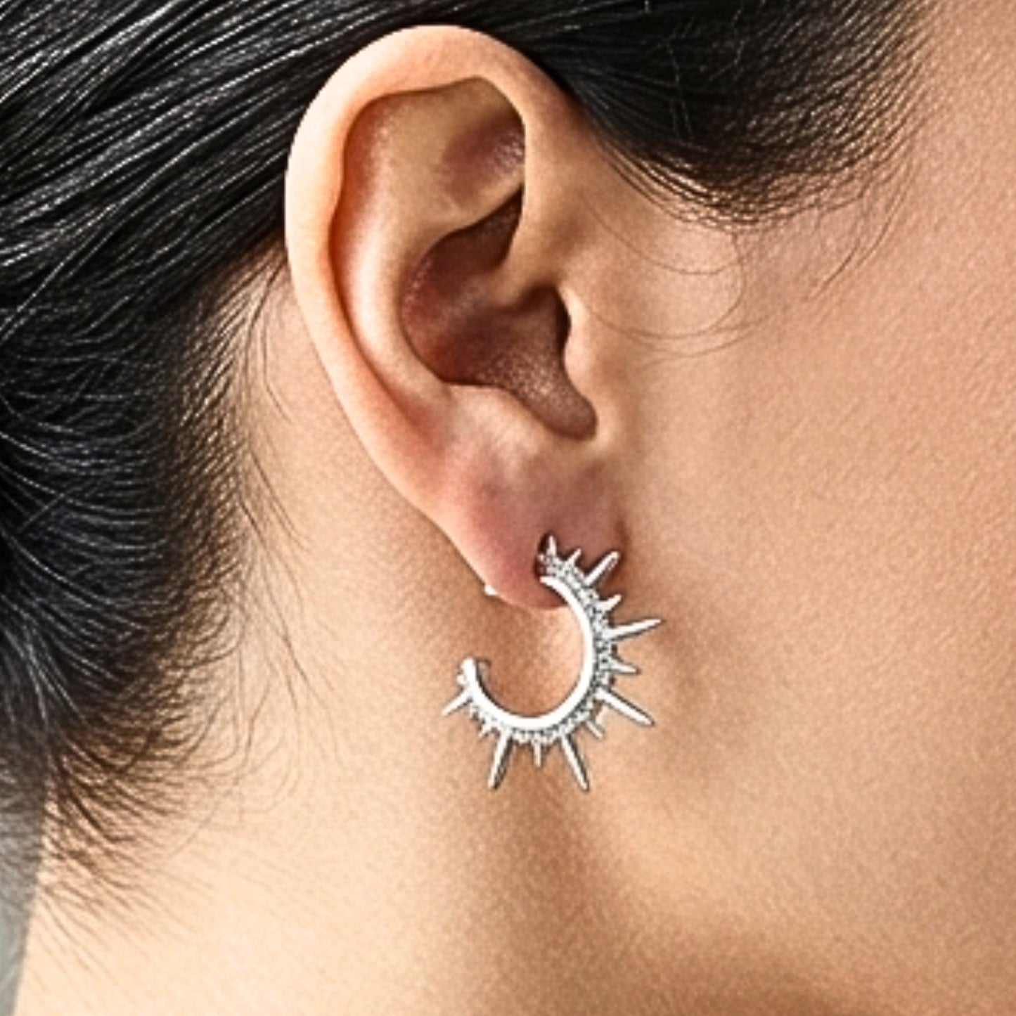 Pendientes Sol Circonitas Blancas | Acero Inoxidable Plateado