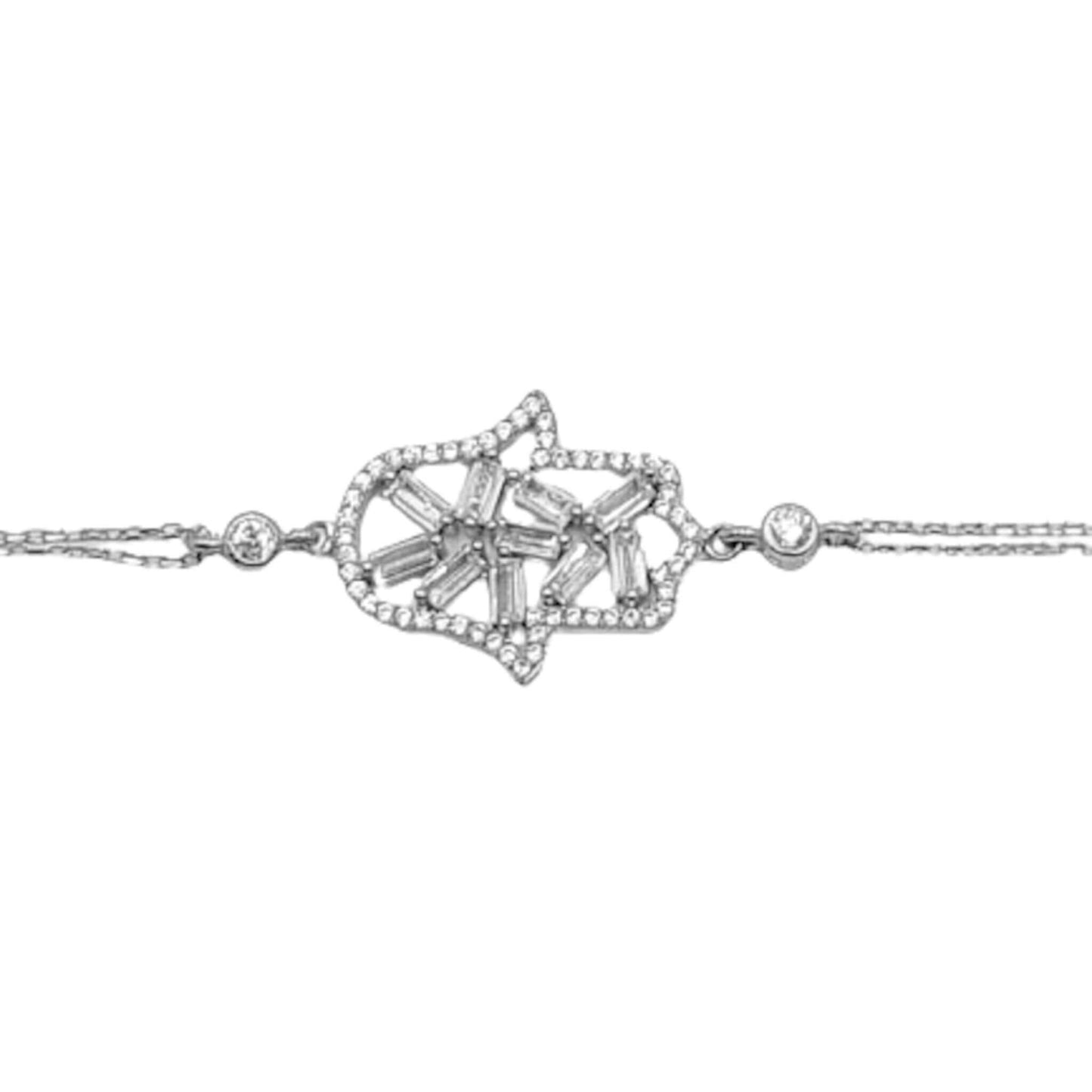 Mujer Luciendo Pulsera Mano Fátima Plata Acabado Rodio con Circonitas. Joyeria Osnor