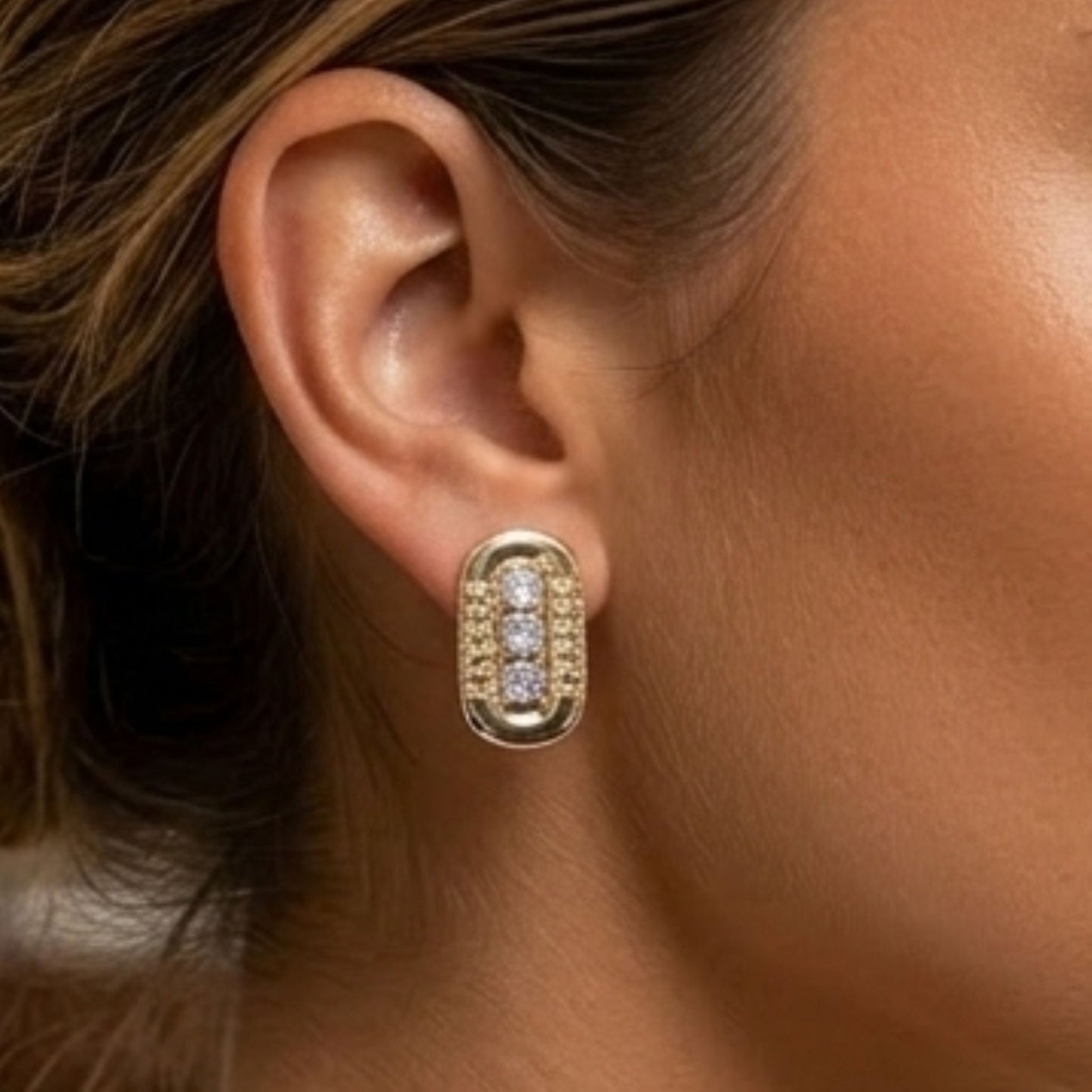 Pendientes Chapado Oro 14K · Circonitas Engastadas · Cierre Presión