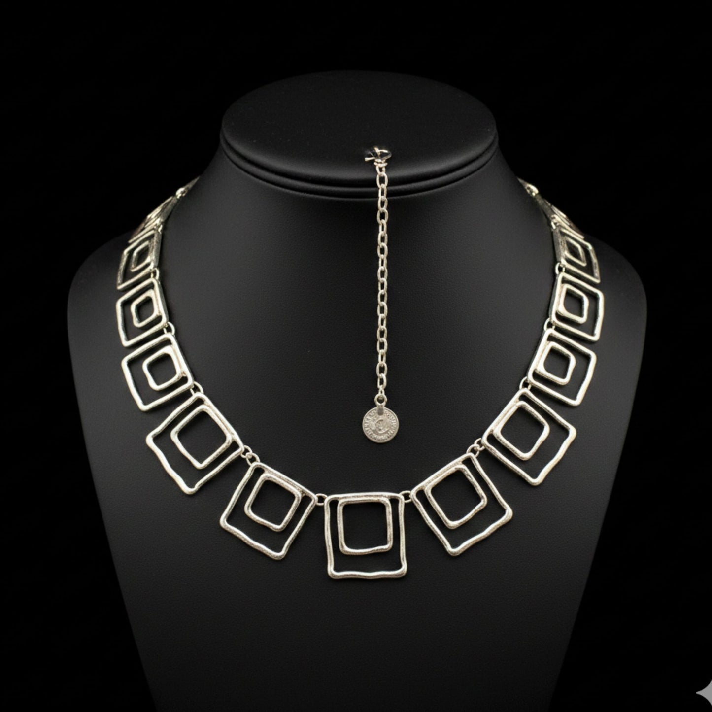 Collar Gargantilla Geométrica Zamak Plateado | Unisex