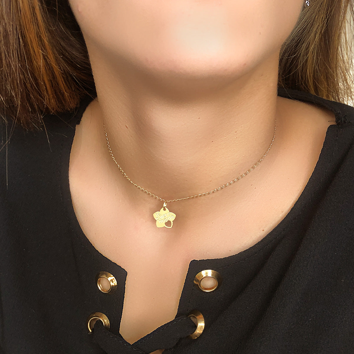 18K COLGANTE ORO AMARILLO FLOR TE QUIERO MAMA CON CORAZON CALADO 15X14 MM