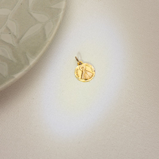 18K MEDALLA ORO AMARILLO NUESTRA SEÑORA VIRGEN DEL MAR 14 MM TALLADA