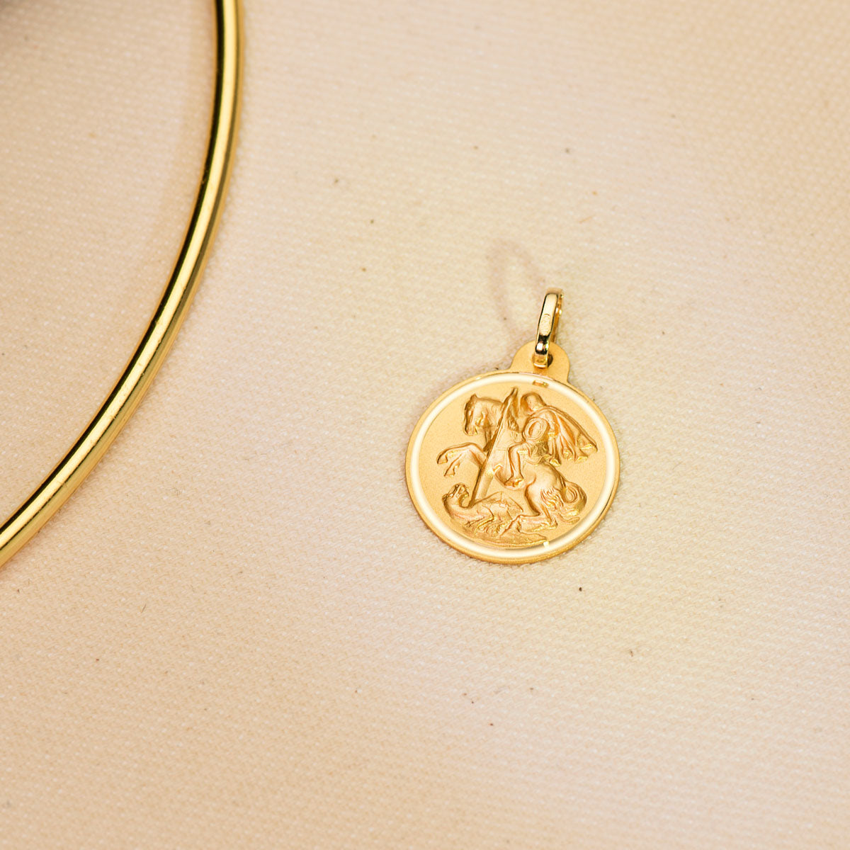 18K MEDALLA ORO AMARILLO SAN JORGE BISEL 20 MM