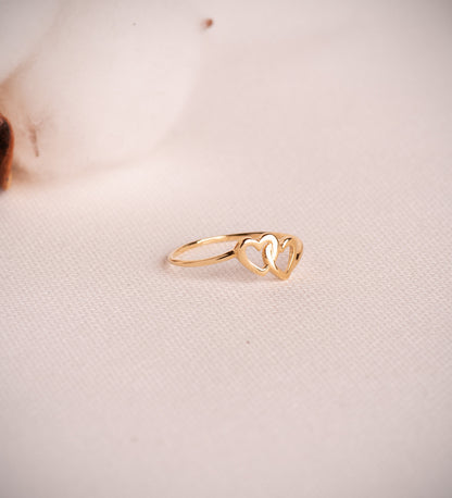 18K SORTIJA ORO AMARILLO CORAZONES ENTRELAZADOS. ANCHO: 7 MM C. AMOR