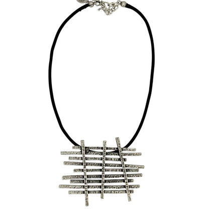 COLLAR ZAMAK CUERO CON COLGANTE GEOMETRICO