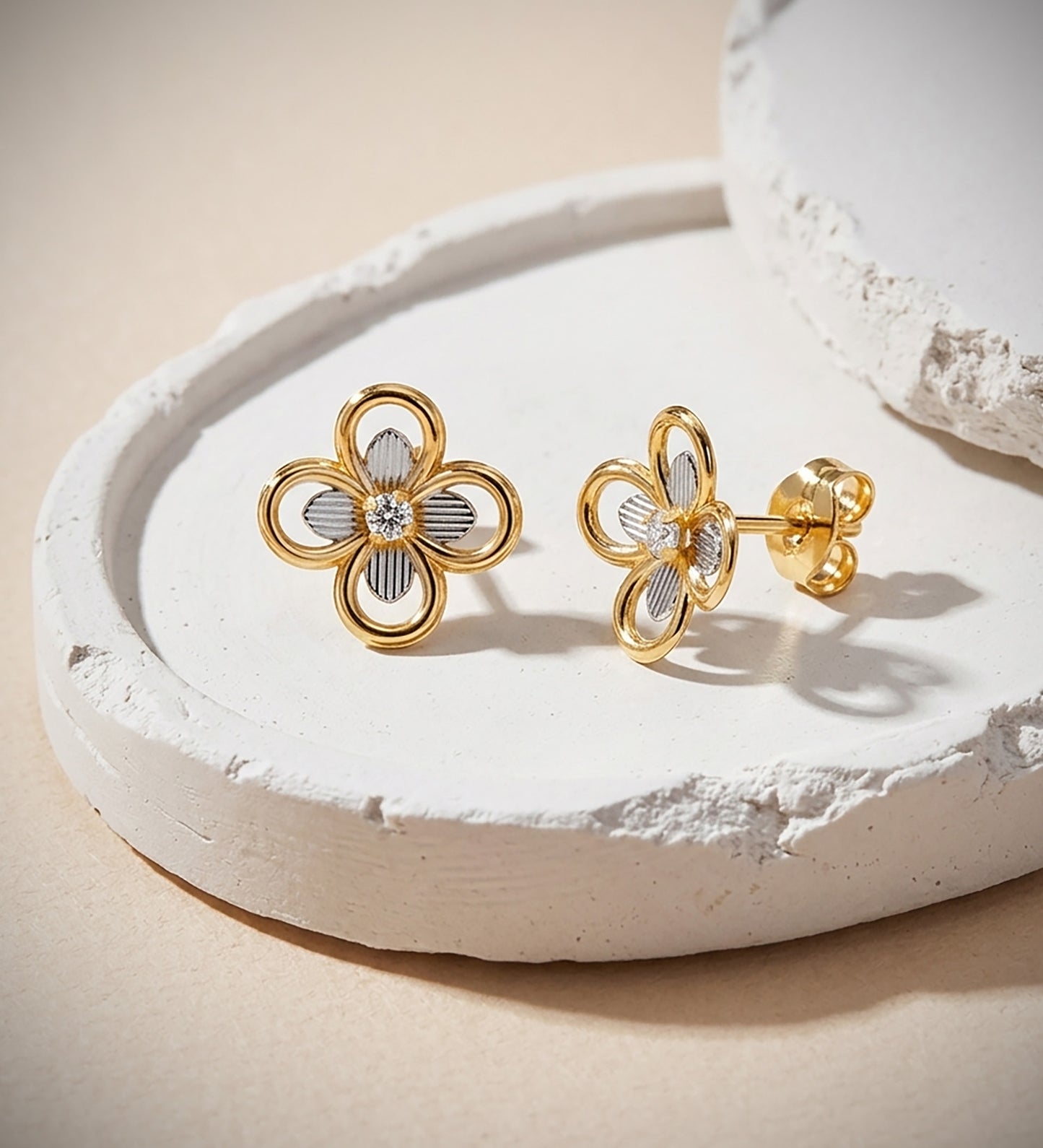 18K PENDIENTES ORO BICOLOR CUATREBOL CON CIRCONITAS. MEDIDA: 8X8 MM. CIERR PRESION