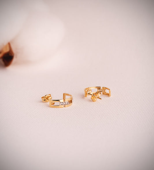 18K PENDIENTES ORO BICOLOR MEDIO ARO ESLABONES CON CIRCONITAS. MEDIDA: 13 X 3,5MM. CIERRE PRESION