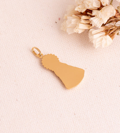 18K MEDALLA SILUETA VIRGEN ORO AMARILLO DE LOS DESAMPARADOS 26X15 MM