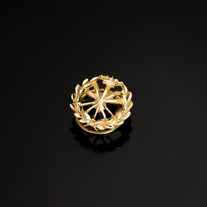 18K INSIGNIA ORO AMARILLO INGENIERO AGRONOMO. 15 X 15 MM