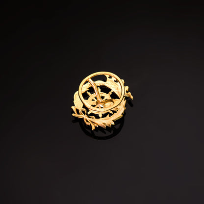18K INSIGNIA ORO AMARILLO CIENCIAS POLITICAS 17 X 14 MM
