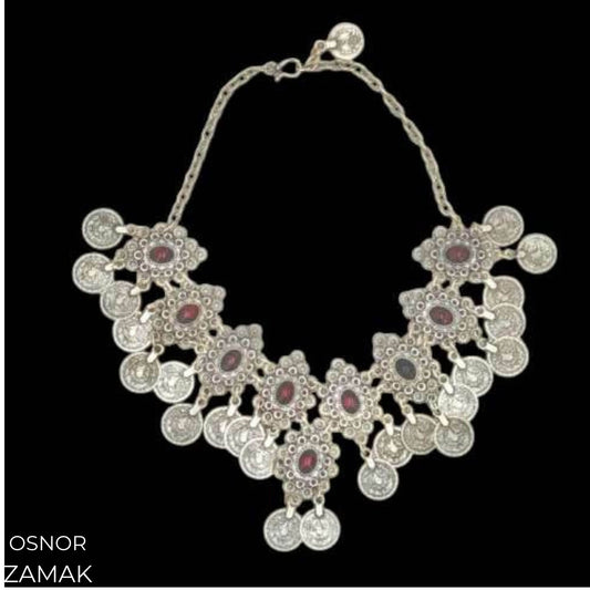 COLLAR ZAMAK MONEDAS