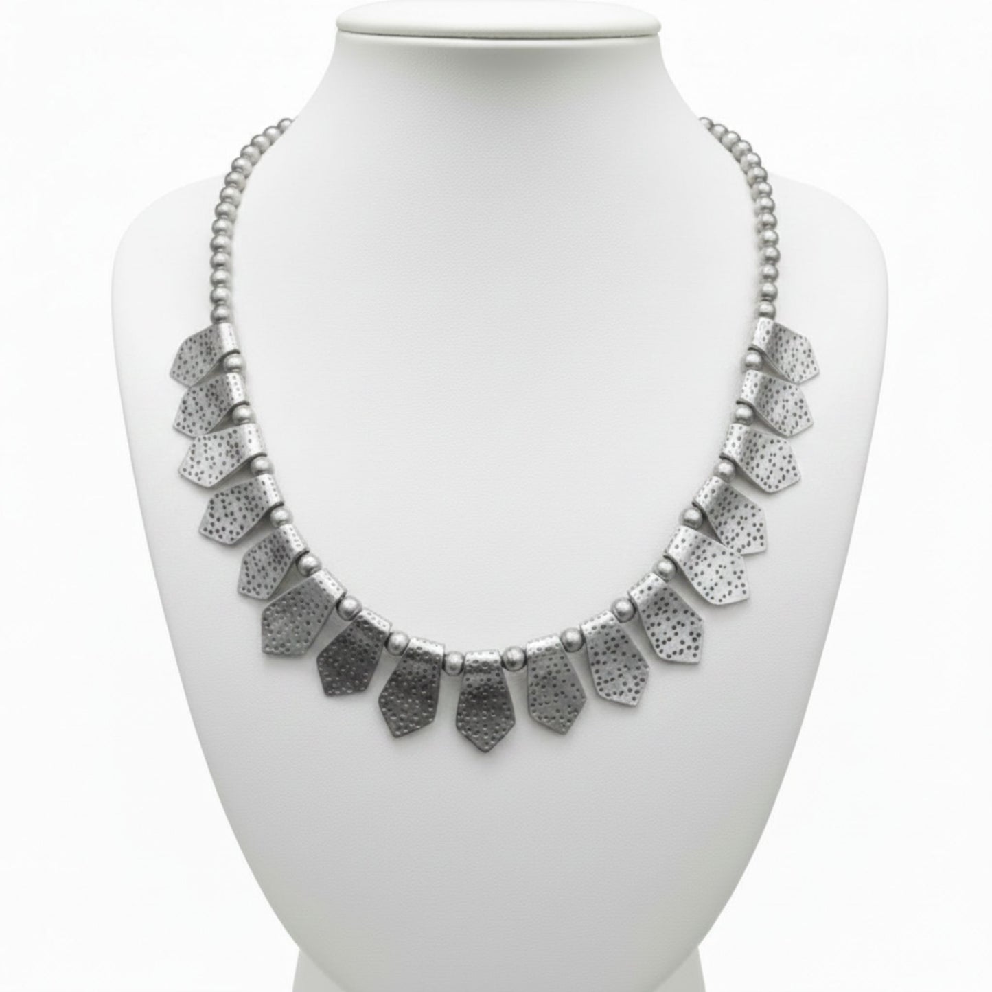 Collar Gargantilla Zamak Mujer Plateada con Placas Geométricas Texturizadas Joyeria Osnor