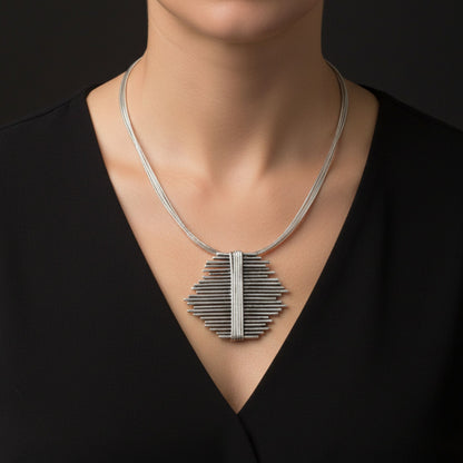 Collar Zamak Colgante Barras Geométricas Unisex