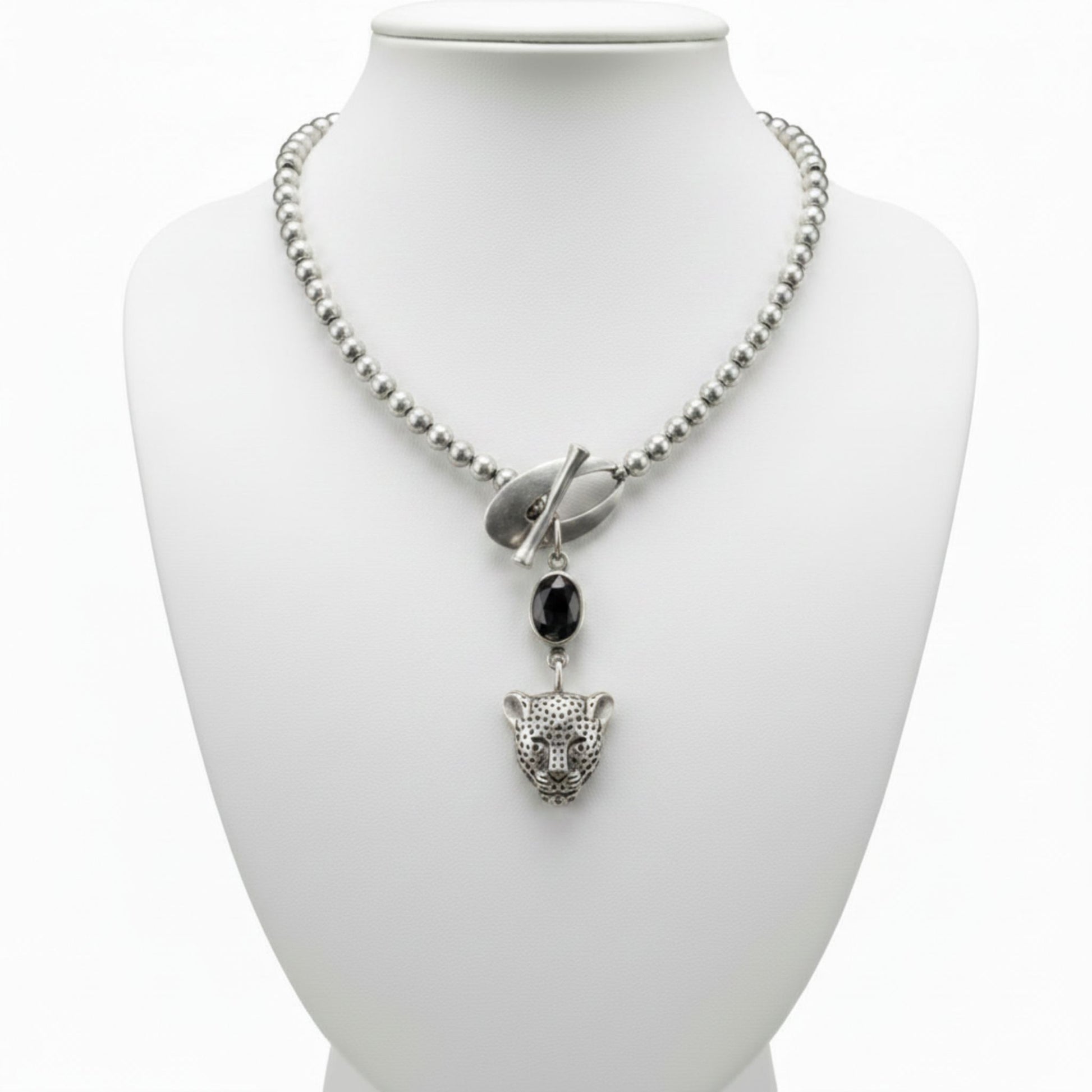 Collar gargantilla mujer  zamak cadena de bolas con colgante leopardo y circonita Joyería Osnor Zamak