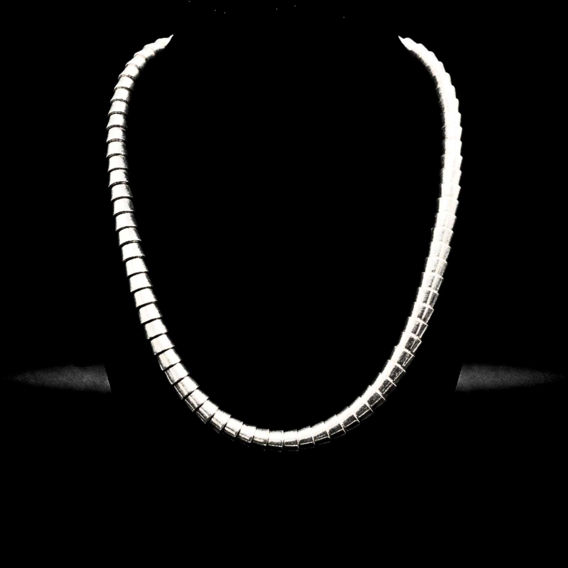 Collar zamak hipoalergénico unisex plateado Joyeria Osnor Zamak