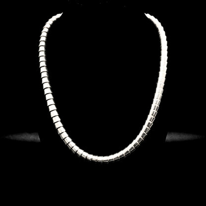 Collar zamak hipoalergénico unisex plateado Joyeria Osnor Zamak