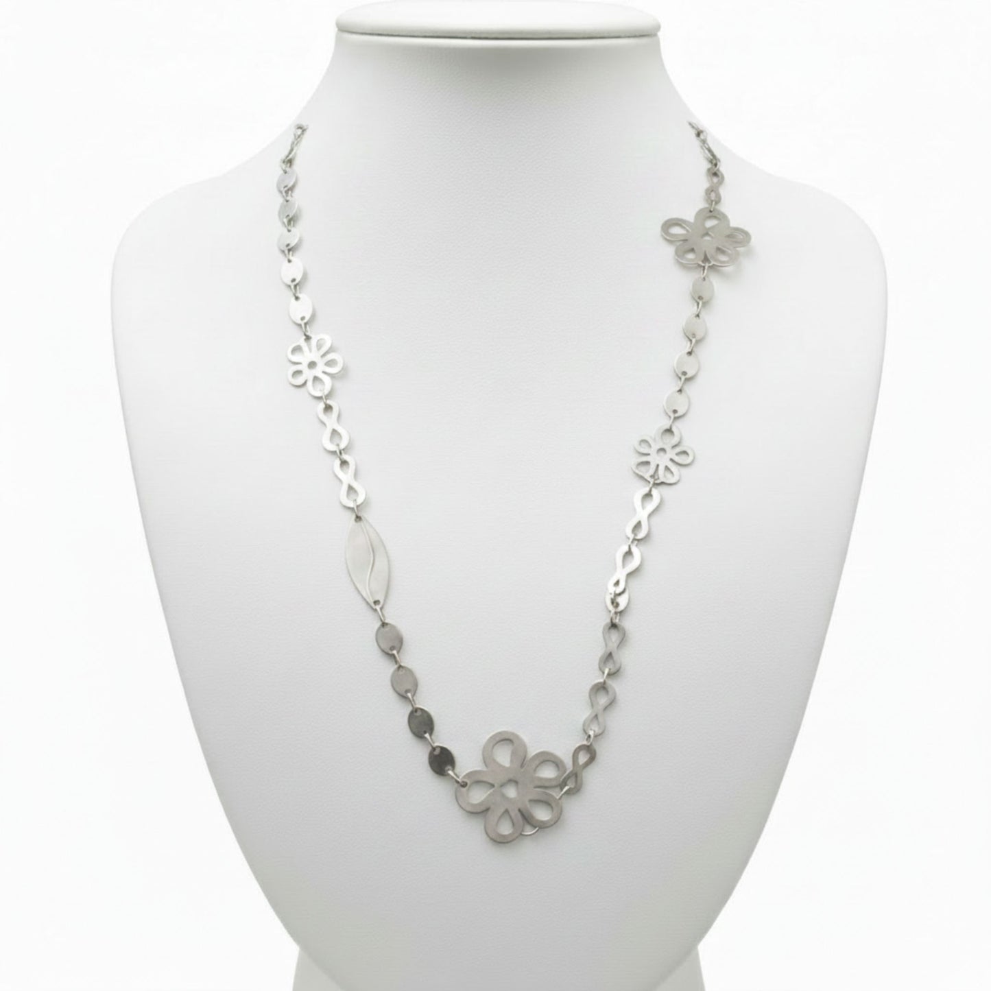 Collar largo de zamak mujer hipoalergénico con trébol e infinito- Joyería Osnor Zamak