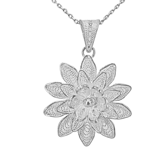 COLGANTE PLATA ACABADO PLATEADO LABRADO RELIEVE