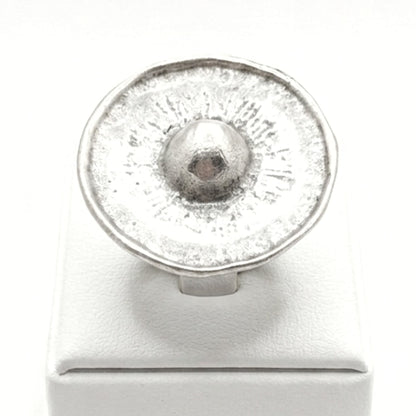 Anillo Zamak Circular Domo Texturizado Ajustable