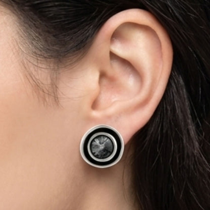 Pendientes Redondos Circonita Negra – Zamak Plateado | Joyería Osnor