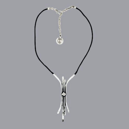 COLLAR ZAMAK CUERO