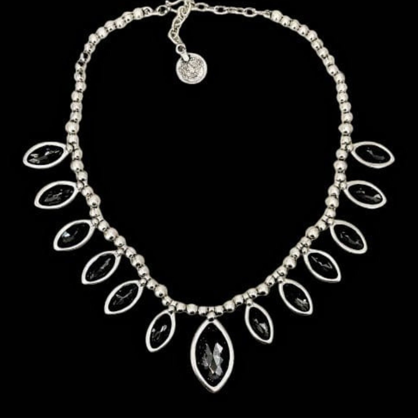 Collar Zamak Circonitas de Color Ajustable - Elegante