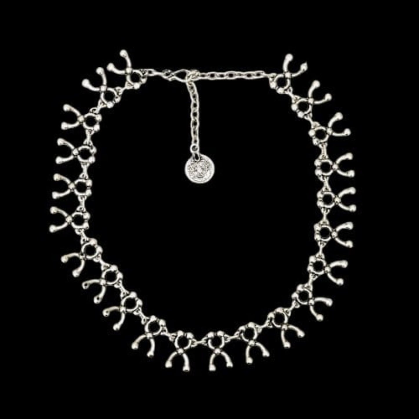 Collar de ZAMAK - Efecto Lluvia de Plata