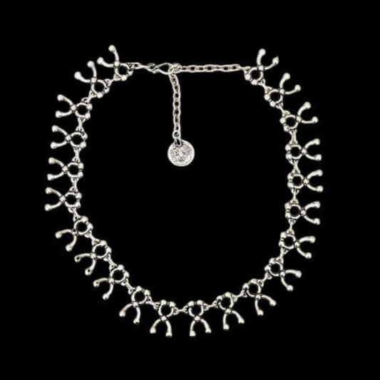 Collar de ZAMAK - Efecto Lluvia de Plata