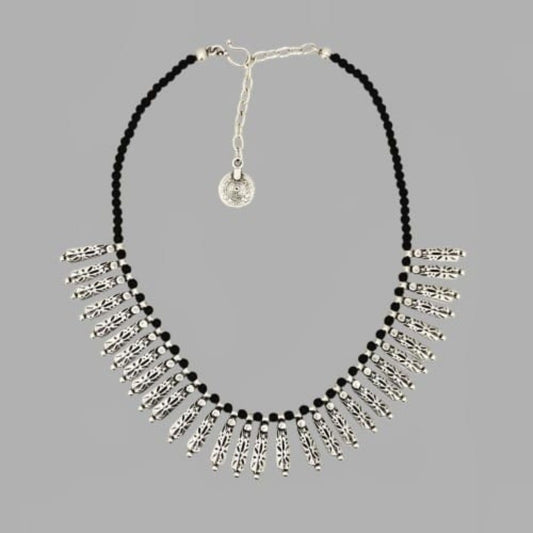 Collar Flecos Zamak con Piedras Negras