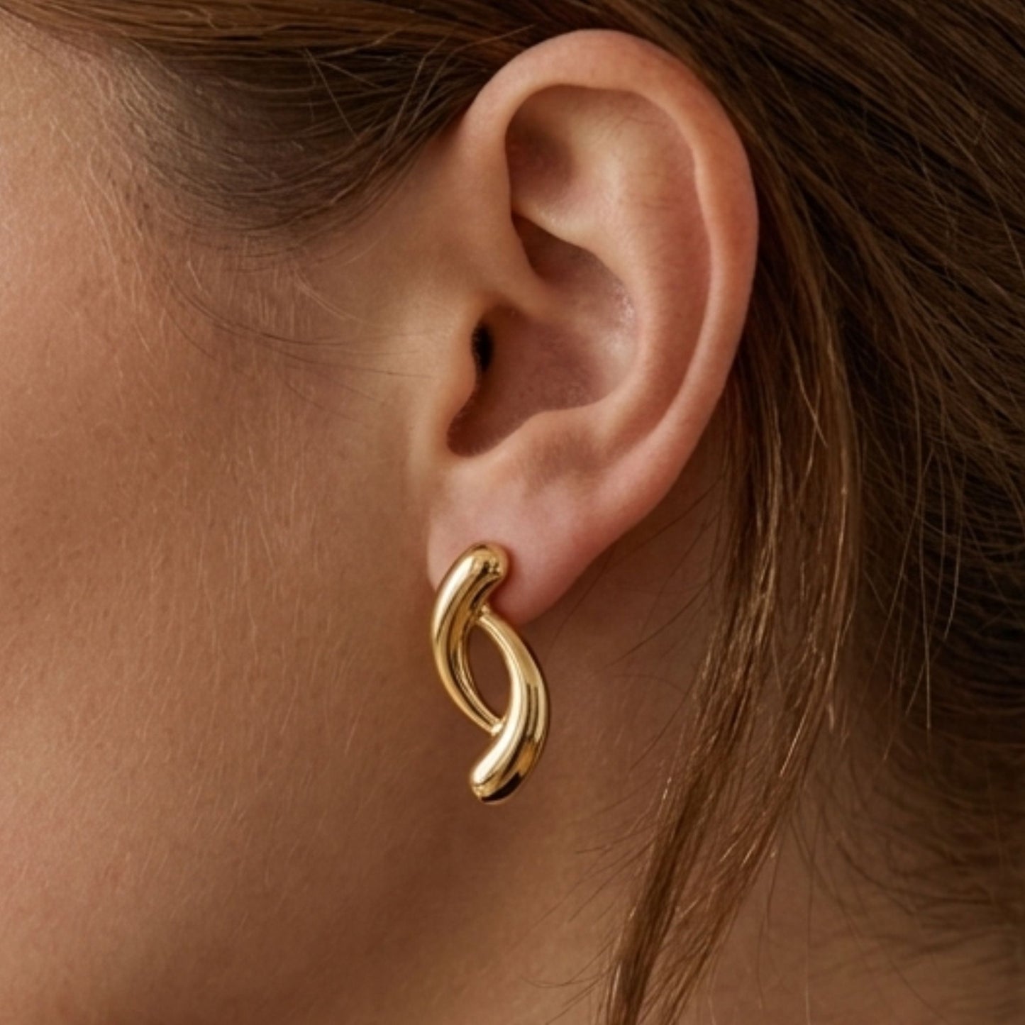 Pendientes Aro Ondulado Dorado | Acero Inoxidable Chapado Oro 14K