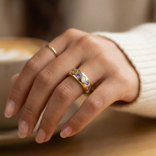 Anillo Dorado Circonitas Engastadas | Acero Inoxidable Chapado Oro 14K