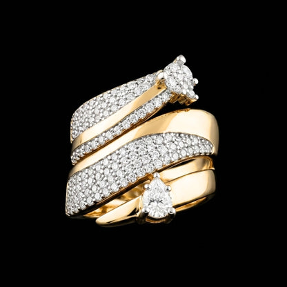 Anillo Acero Dorado Espiral Circonitas Blancas Ajustable