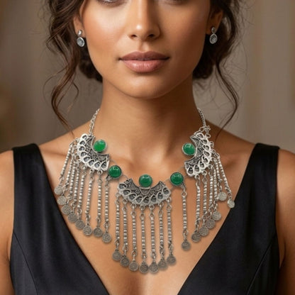 Collar Gargantilla de Zamak Plateado con Piedras Verdes – Hipoalergénico
