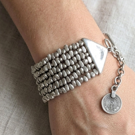 Pulsera Brazalete de Zamak Mujer – Volumen Plateado Hipoalergénico