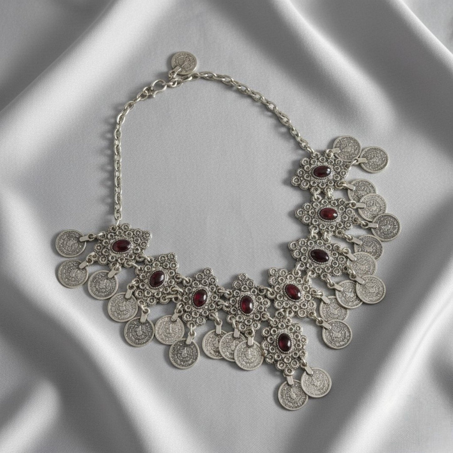 COLLAR ZAMAK MONEDAS