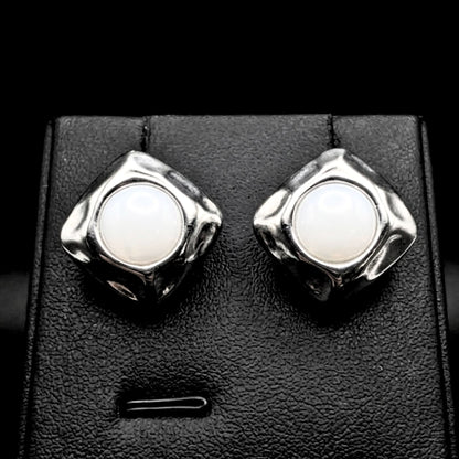 Pendientes Acero Plateado Labrado con Perla Sintética