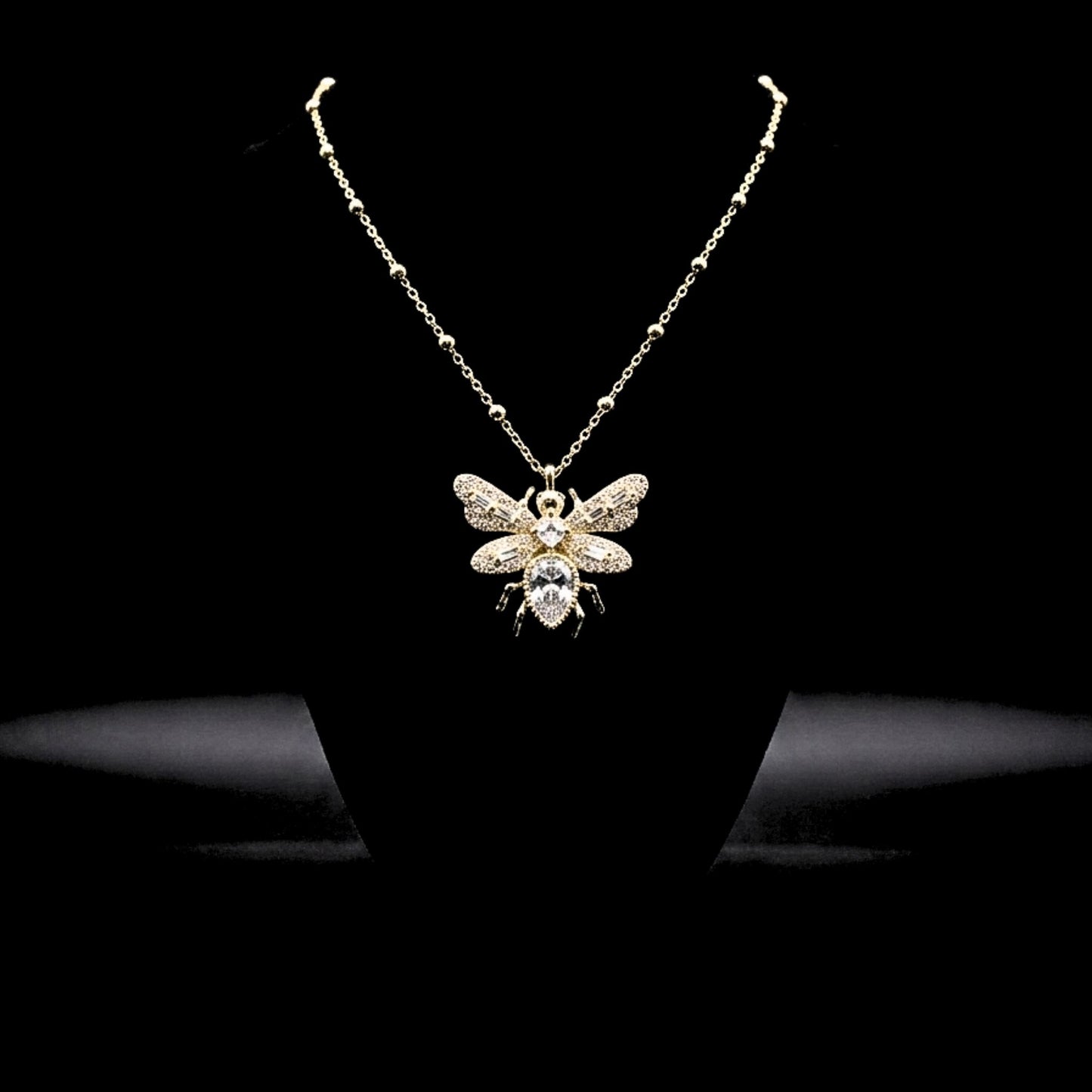 Collar Gargantilla Abeja Dorada con Circonitas Acero Chapado Oro 14K