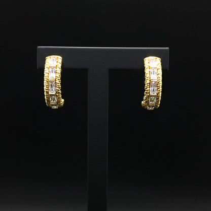 Pendientes Medio Aro Circonitas Engastadas | Acero Chapado Oro 14k