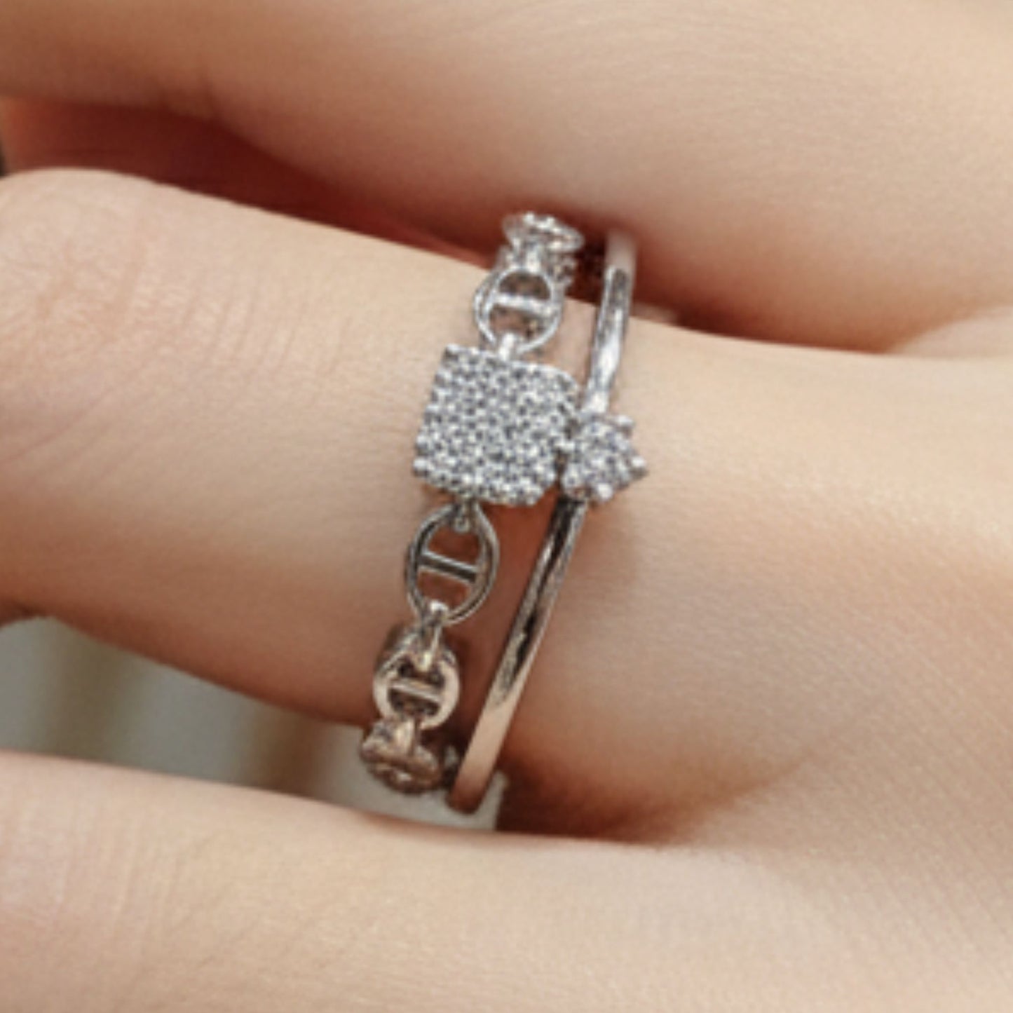 Anillo Cadena Circonitas Ajustable | Acero Plateado