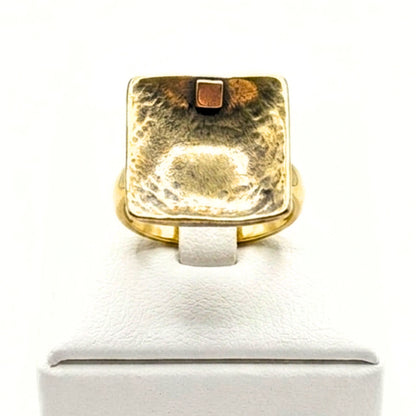 Anillo Sortija mujer de bronce dorado envejecido vintage volumen diseño joyería osnor moda moderno elegante 