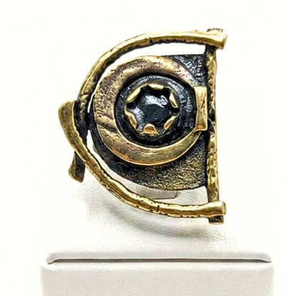 Anillo Sortija mujer de bronce dorado envejecido vintage volumen arte escultura artesanía exclusivo único diseño joyería osnor moda moderno elegante 