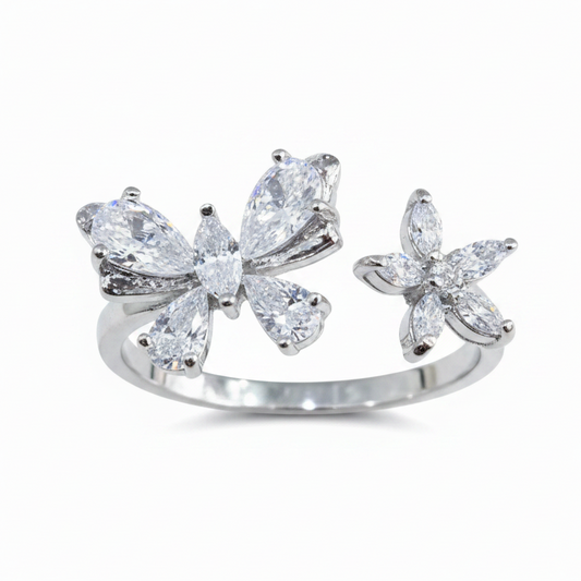 Anillo fondo blanco