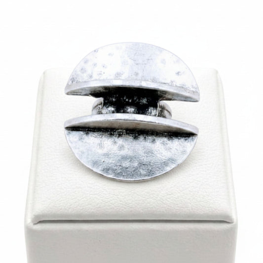 Anillo sortija mujer geométrico de zamak plateado, joyeria osnor