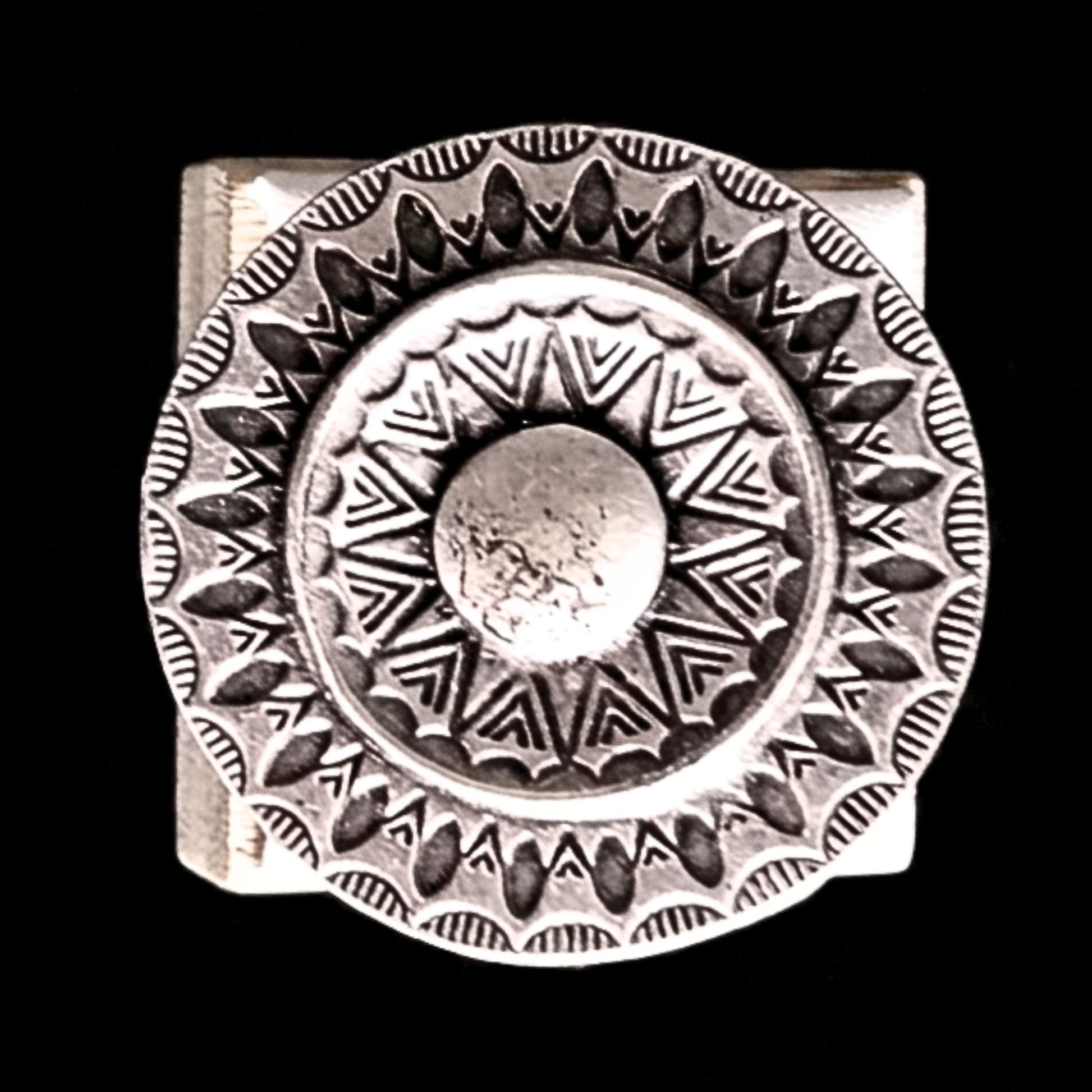 anillo de zamak tribal diseño exclusivo joyeria osnor zamak 